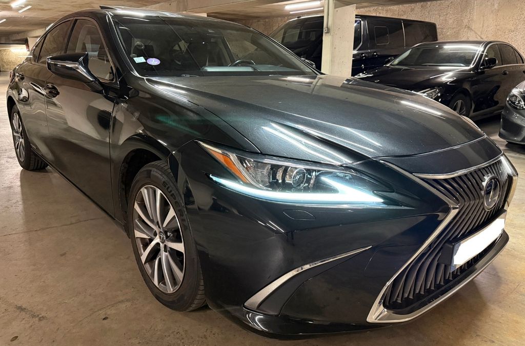 Lexus ES 300 2019