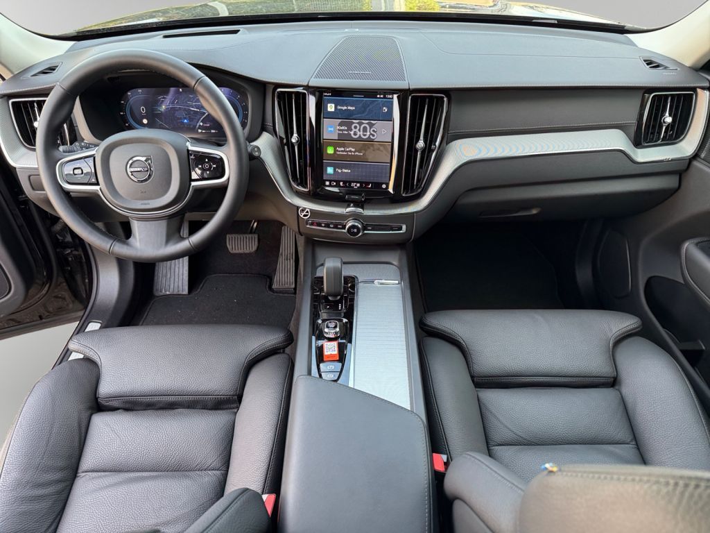 Volvo XC60 2025