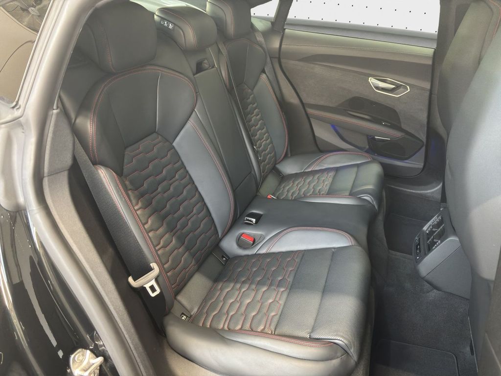 Audi e-tron GT 2025