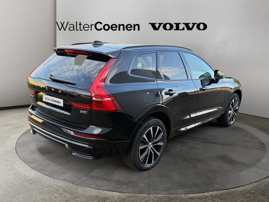 Volvo XC60 2025