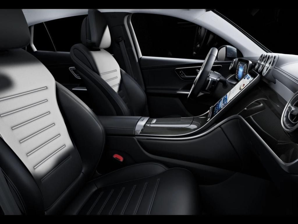 Mercedes-Benz GLC 300 2024