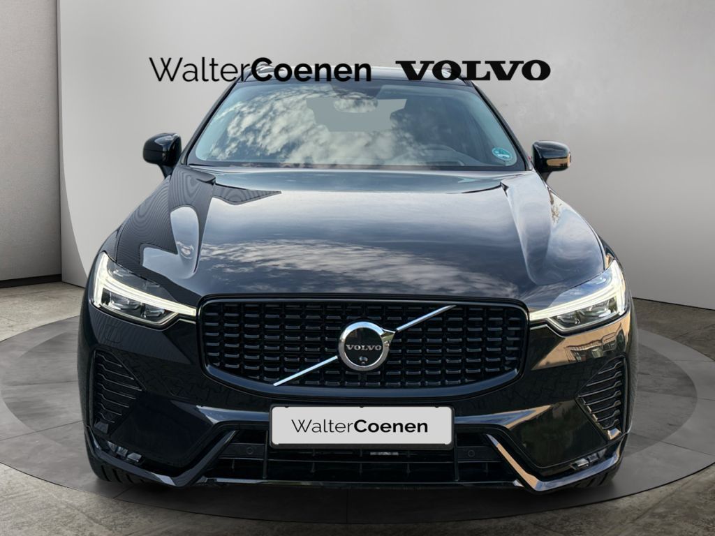 Volvo XC60 2025