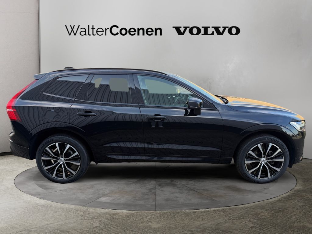 Volvo XC60 2025