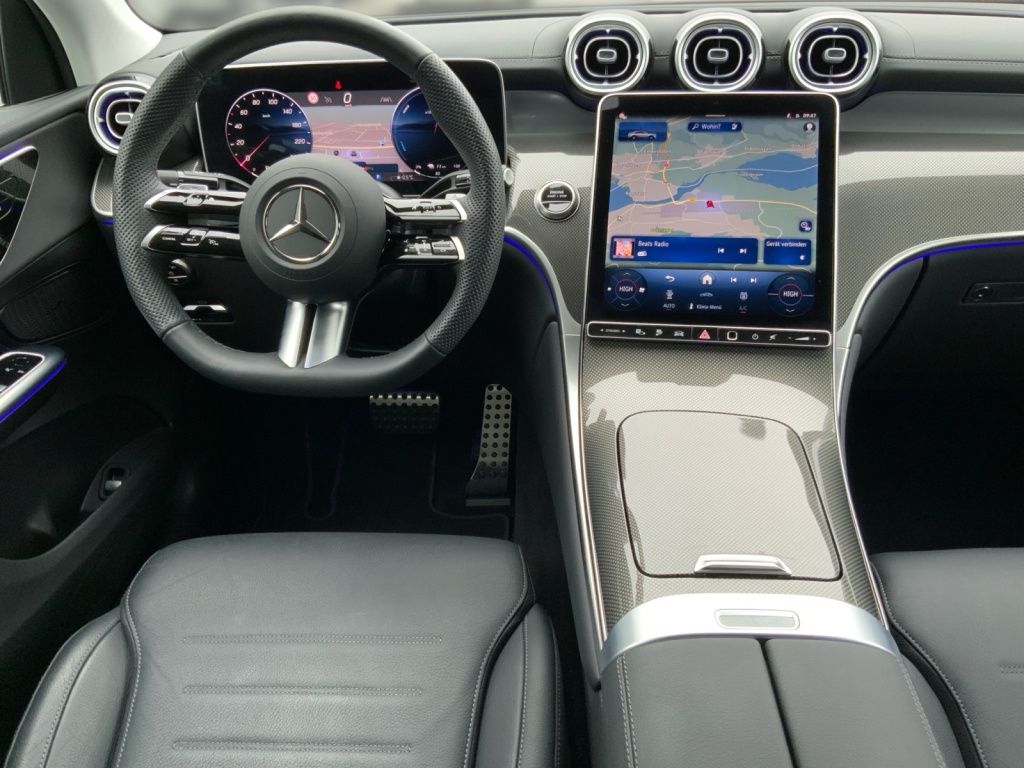 Mercedes-Benz GLC 300 2024