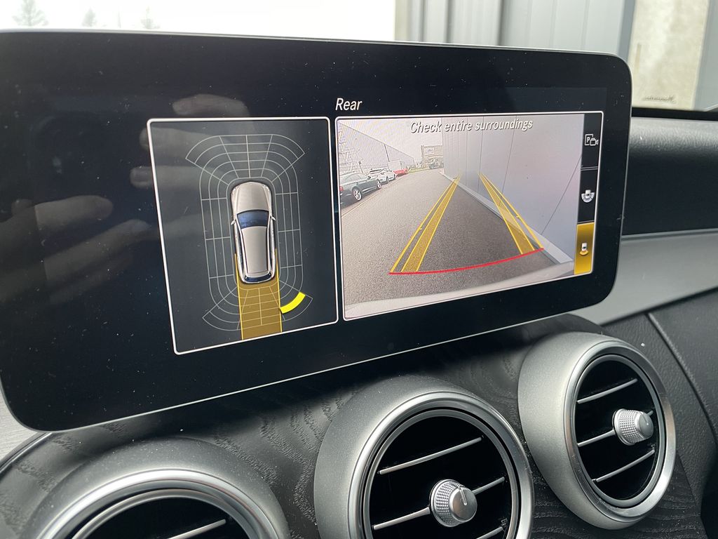 Mercedes-Benz C 300 2021