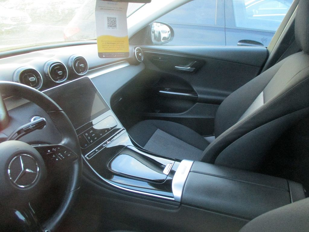 Mercedes-Benz C 200 2023