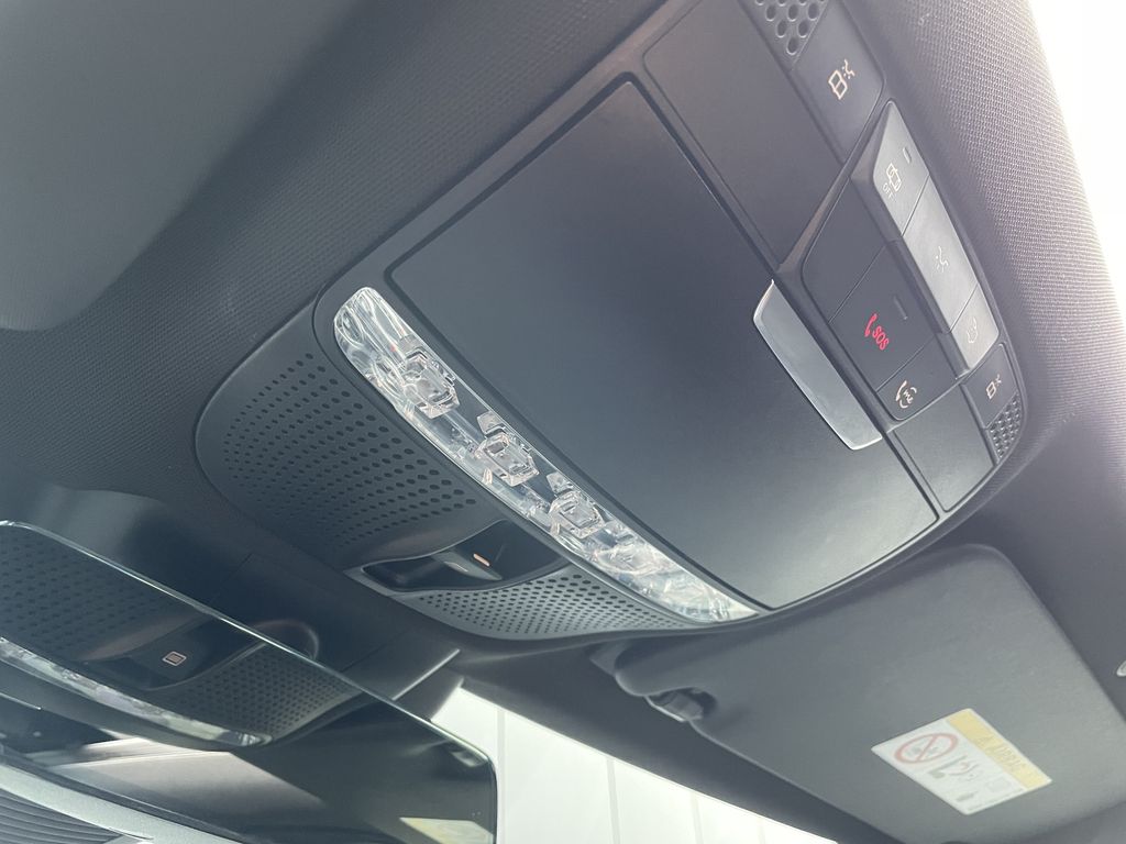 Mercedes-Benz C 300 2021