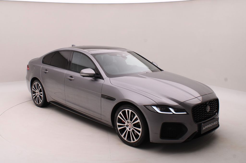 Jaguar XF 2021