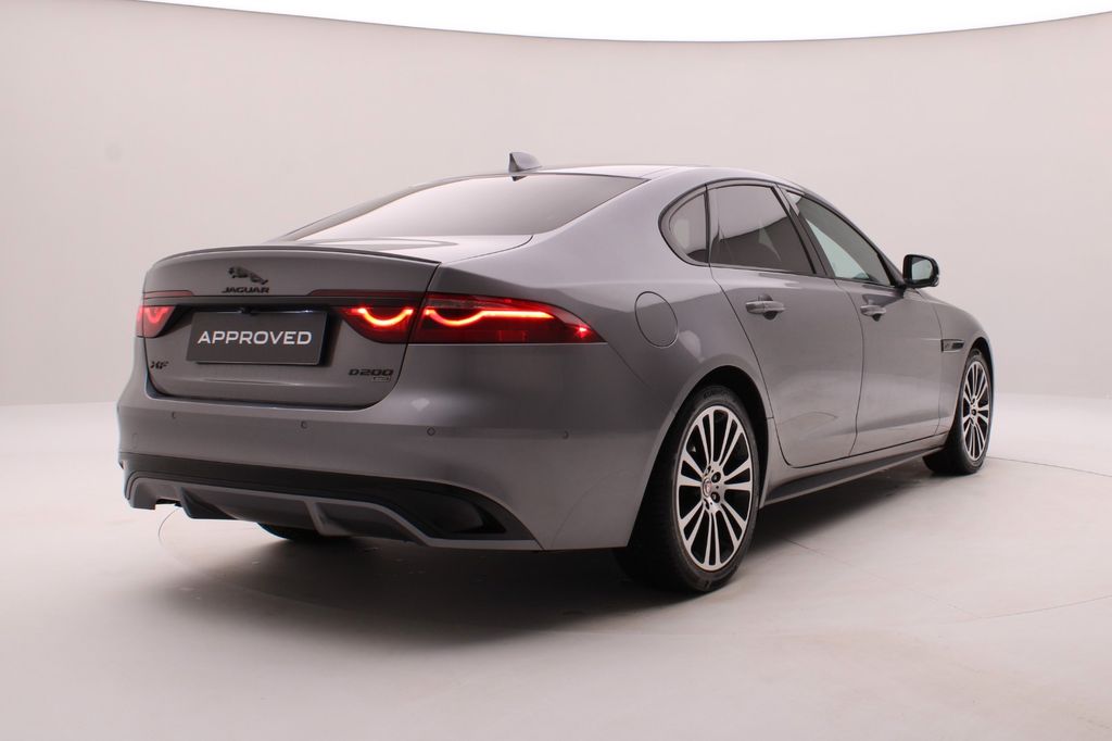 Jaguar XF 2021