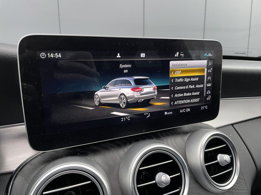 Mercedes-Benz C 300 2021