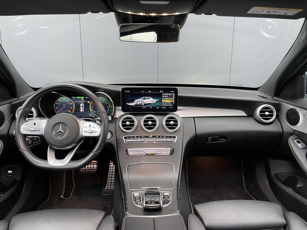 Mercedes-Benz C 300 2021