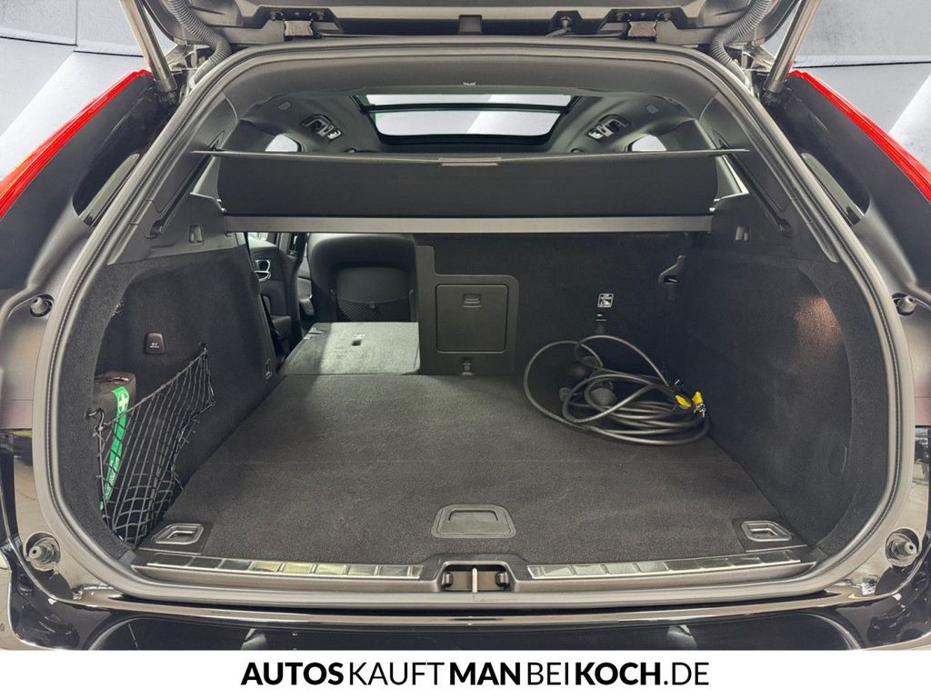 Volvo XC60 2025