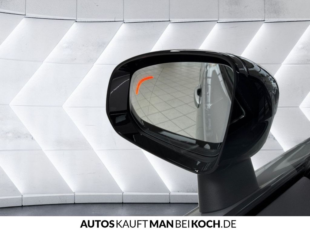 Volvo XC90 2025