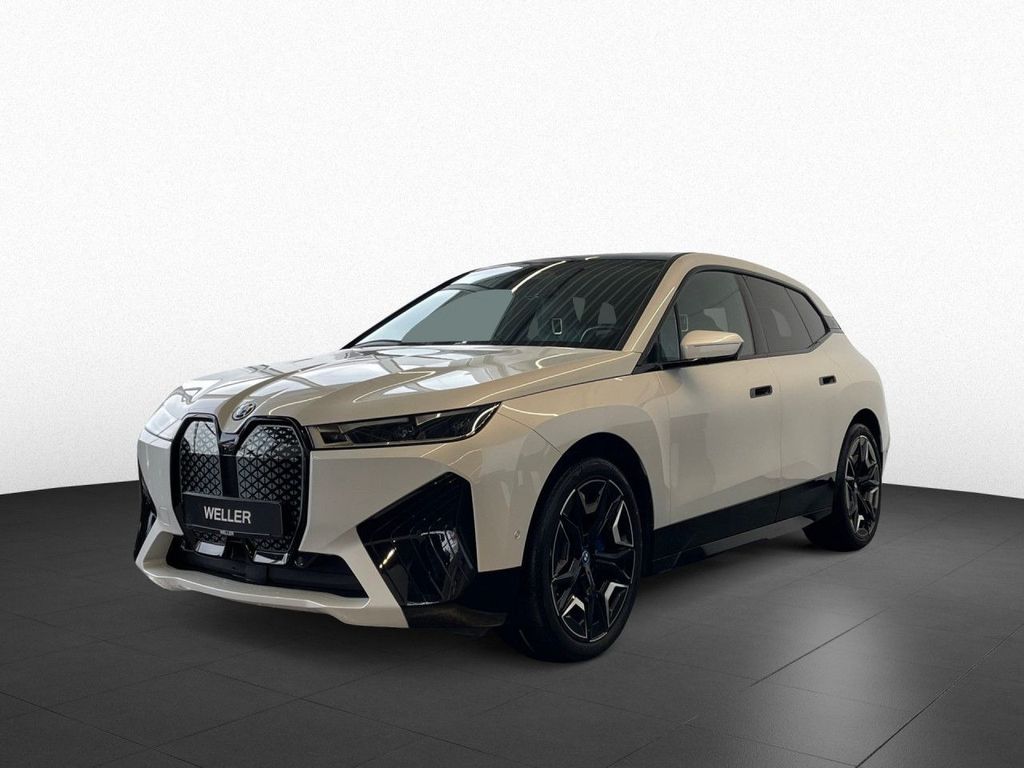 BMW iX 2023