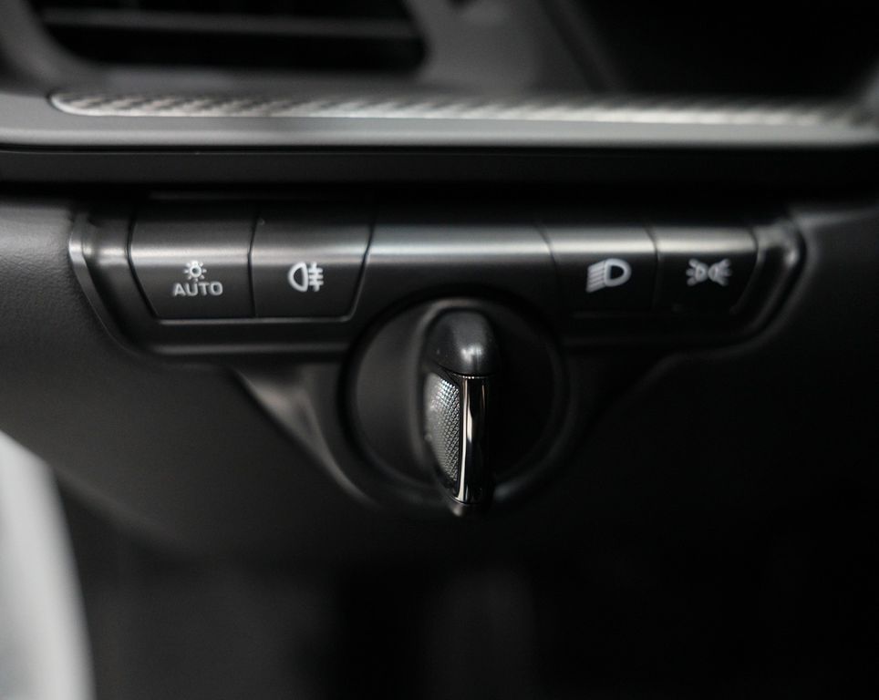 Porsche 992 2025