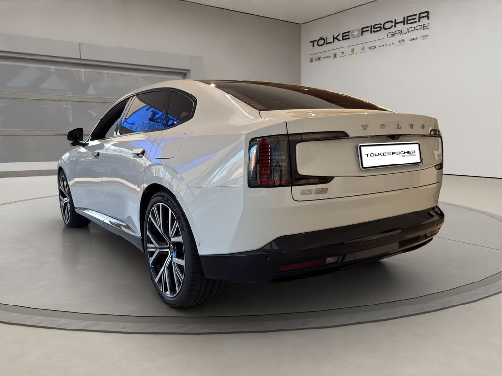 Volvo ES90