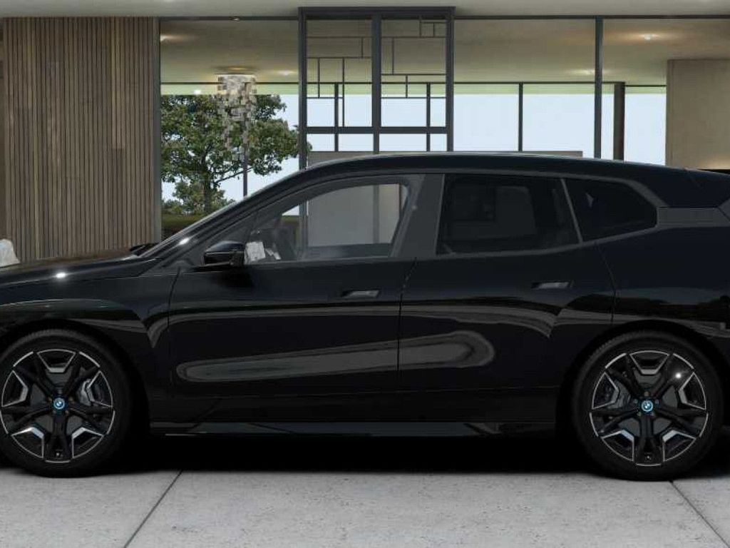 BMW iX 2024