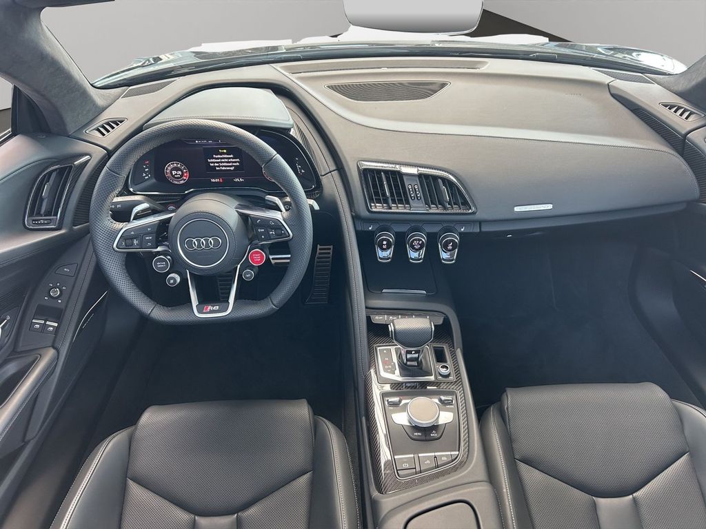 Audi R8 2024