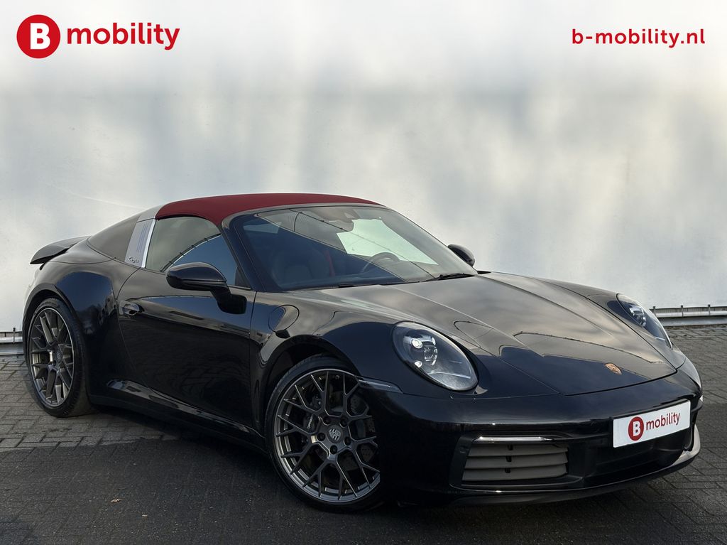 Porsche 992 2021