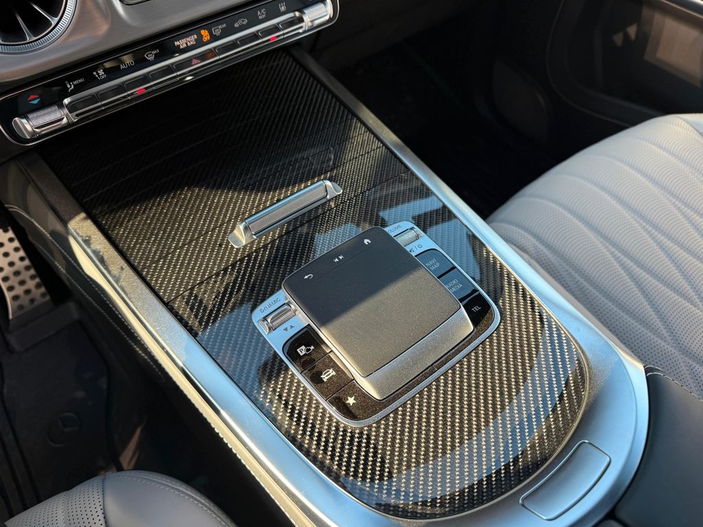 Mercedes-Benz G 63 AMG 2025