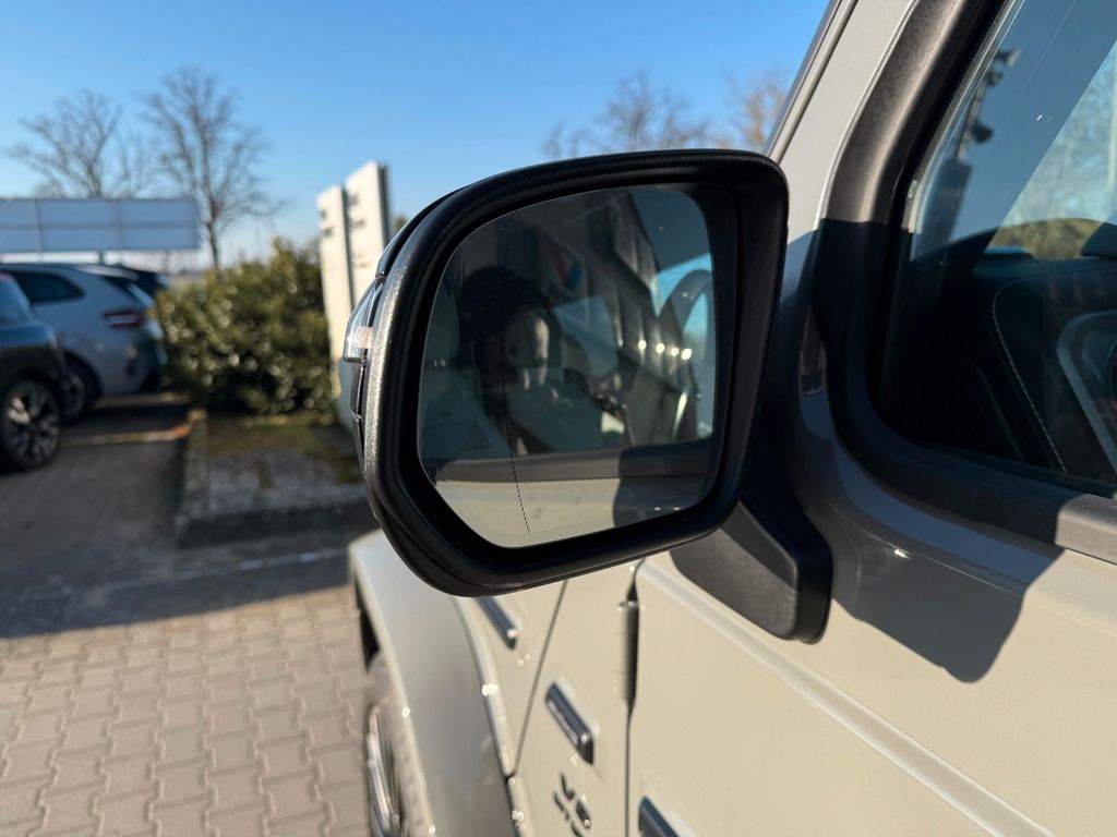 Mercedes-Benz G 63 AMG 2025