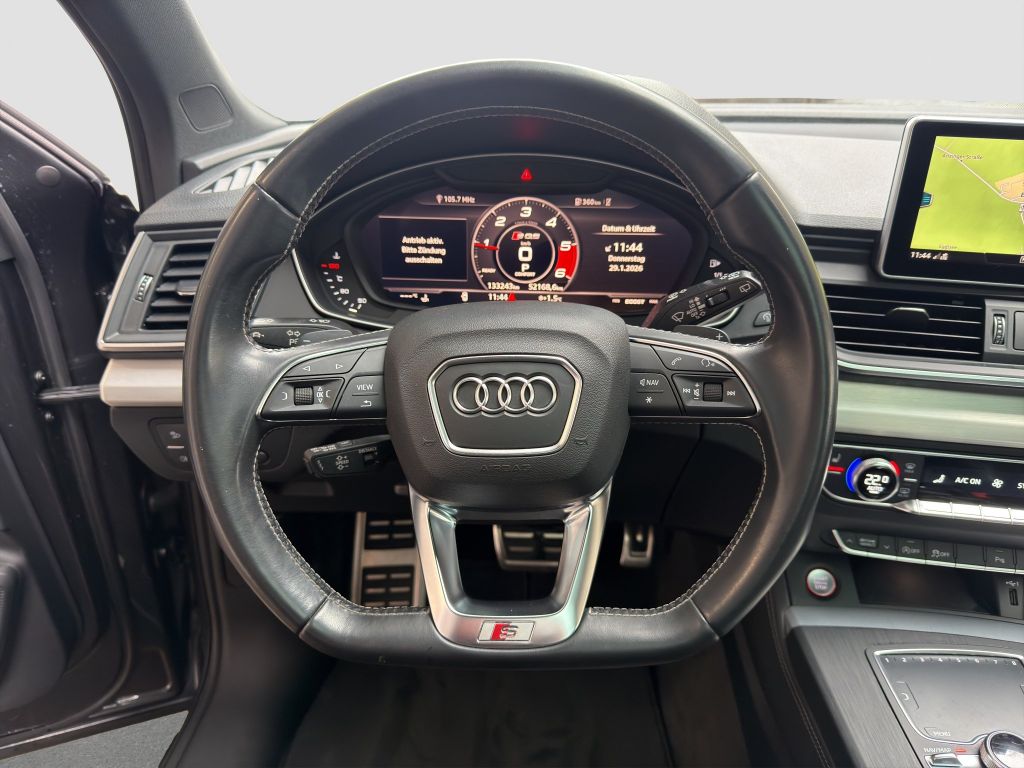 Audi SQ5 2019