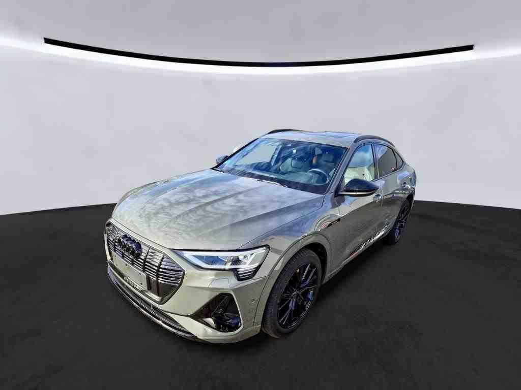 Audi e-tron 2022