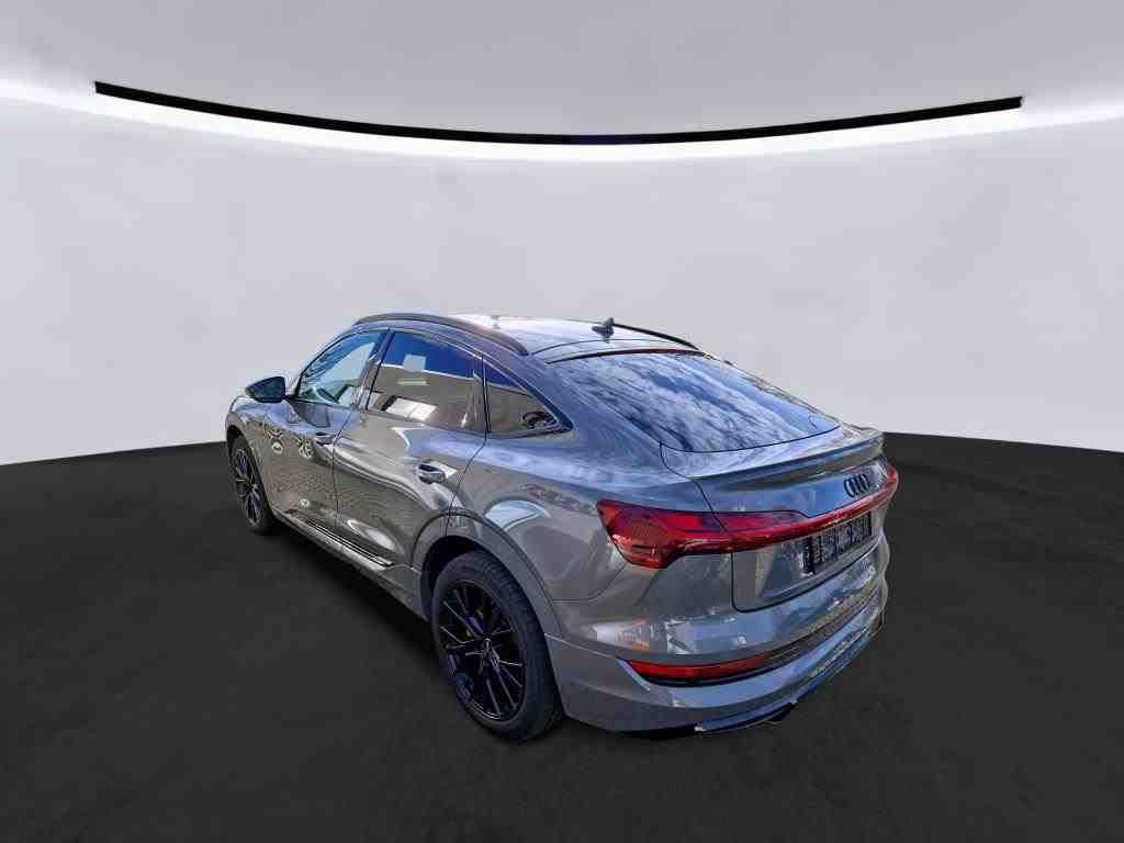 Audi e-tron 2022