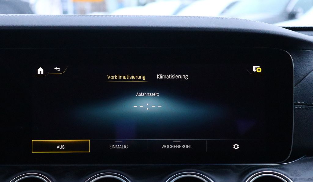 Mercedes-Benz E 300 2022