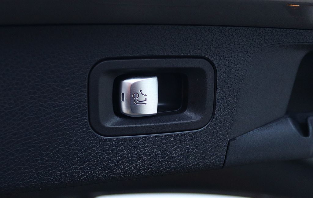 Mercedes-Benz E 300 2022