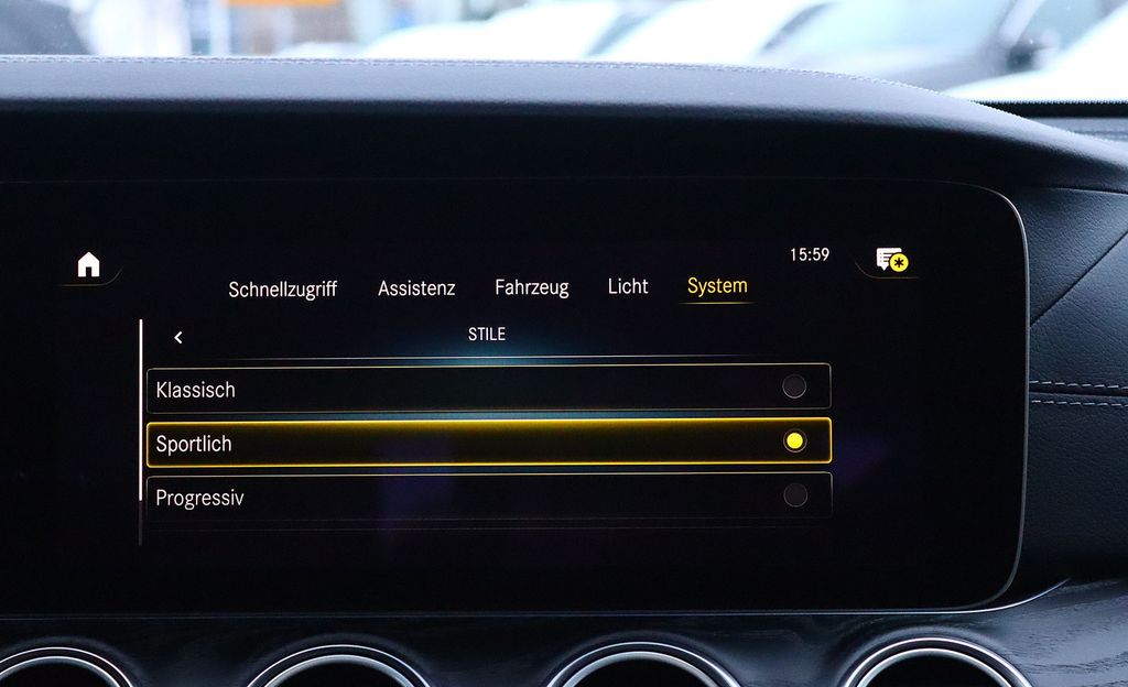 Mercedes-Benz E 300 2022