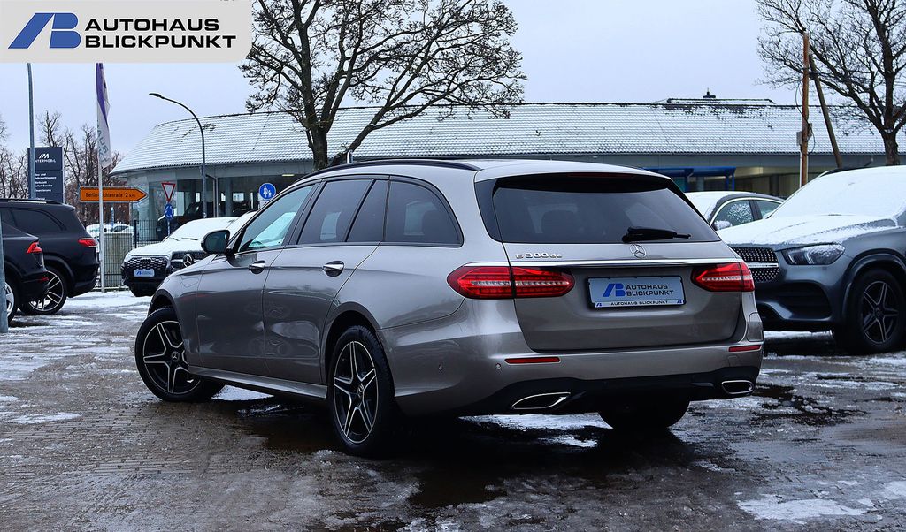 Mercedes-Benz E 300 2022