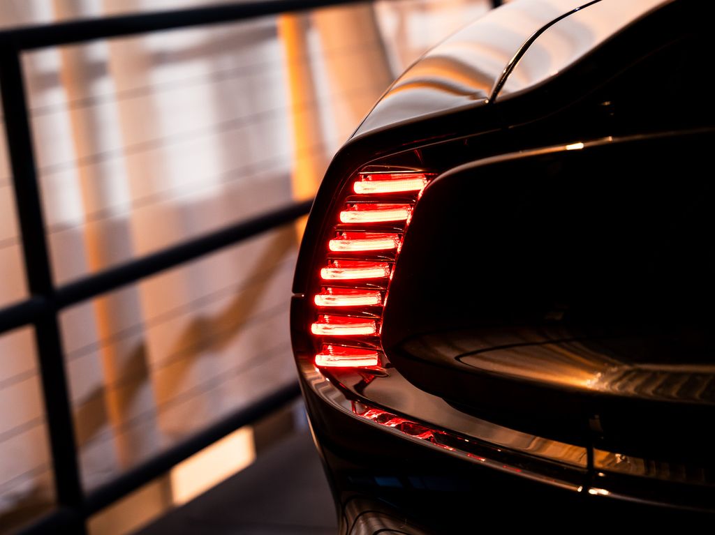 Aston Martin Vanquish 2025