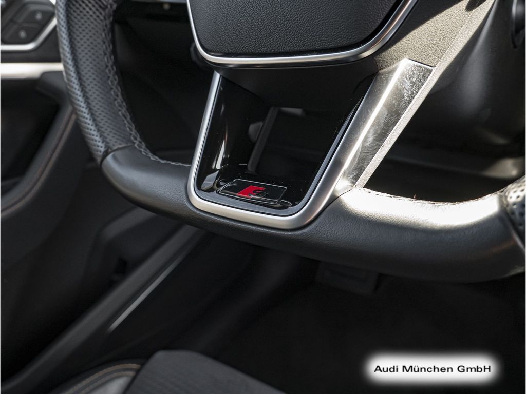 Audi e-tron 2022