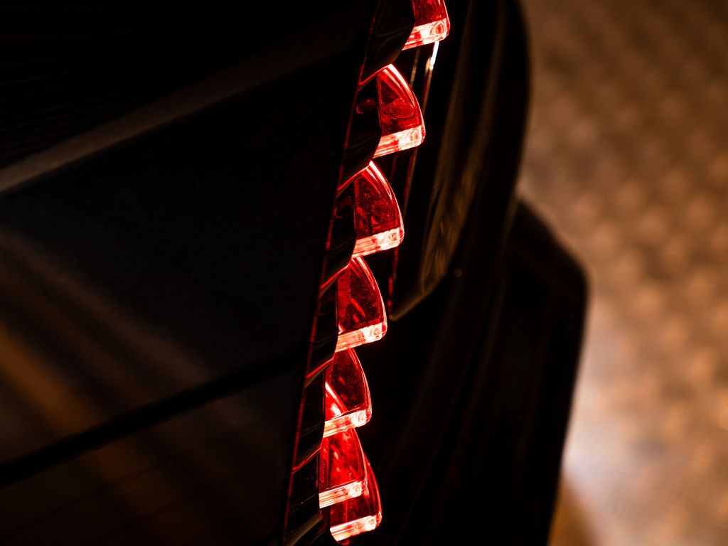 Aston Martin Vanquish 2025