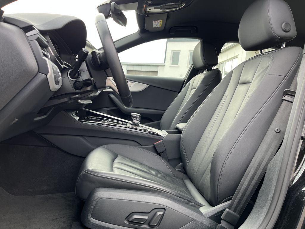 Audi A4 2022