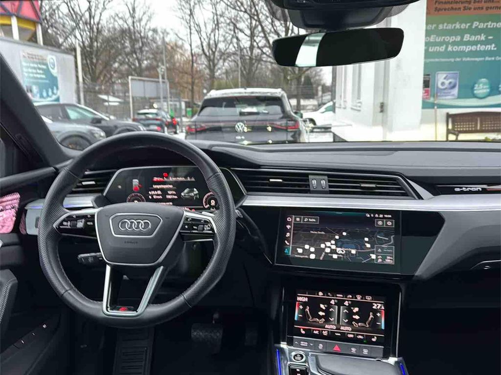 Audi e-tron 2022
