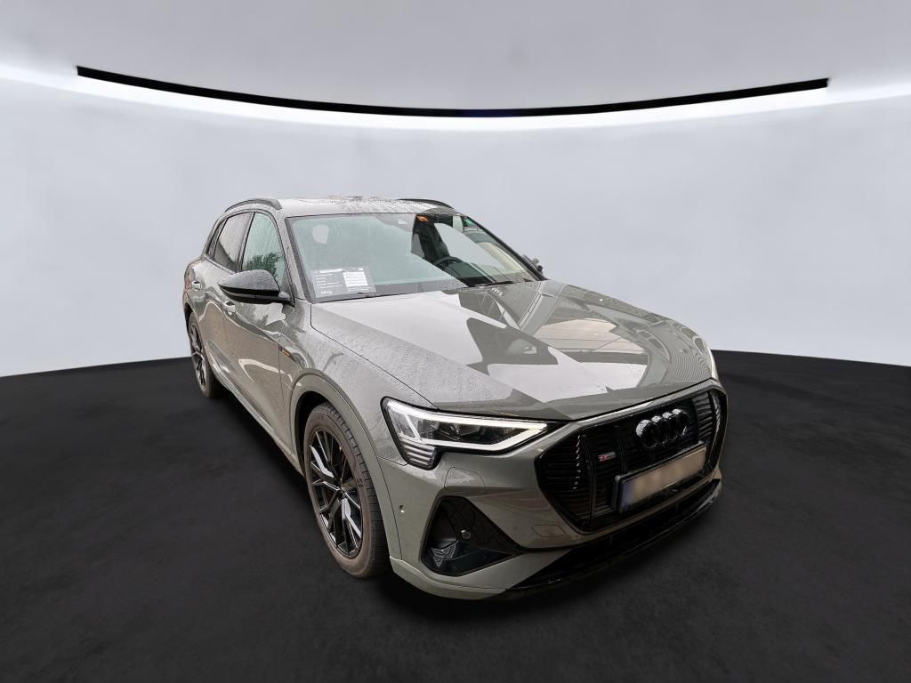Audi e-tron 2022