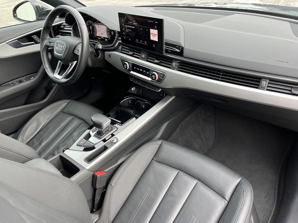 Audi A4 2022