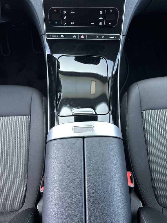 Mercedes-Benz C 200 2023