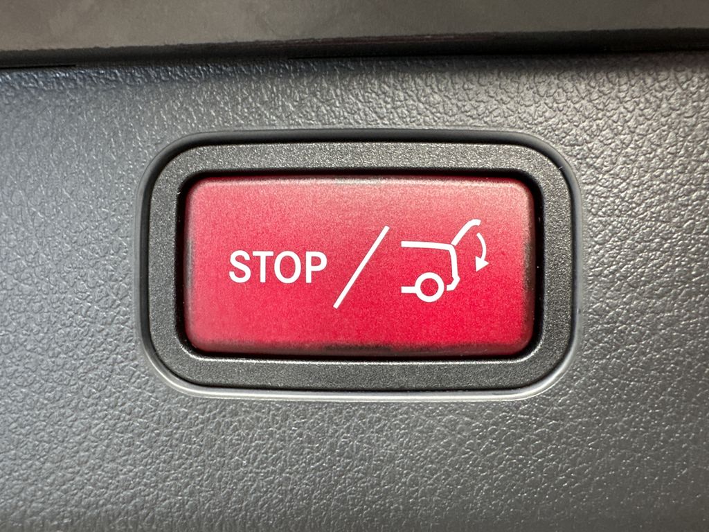 Mercedes-Benz C 200 2023