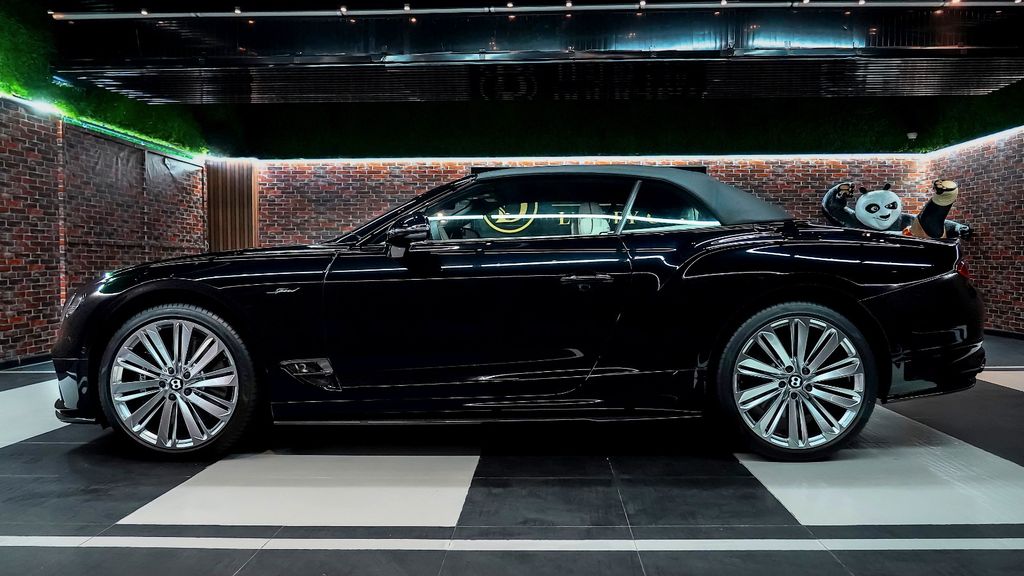 Bentley Continental GTC