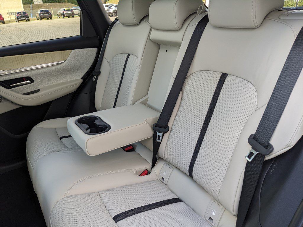 Mazda CX-60 2024