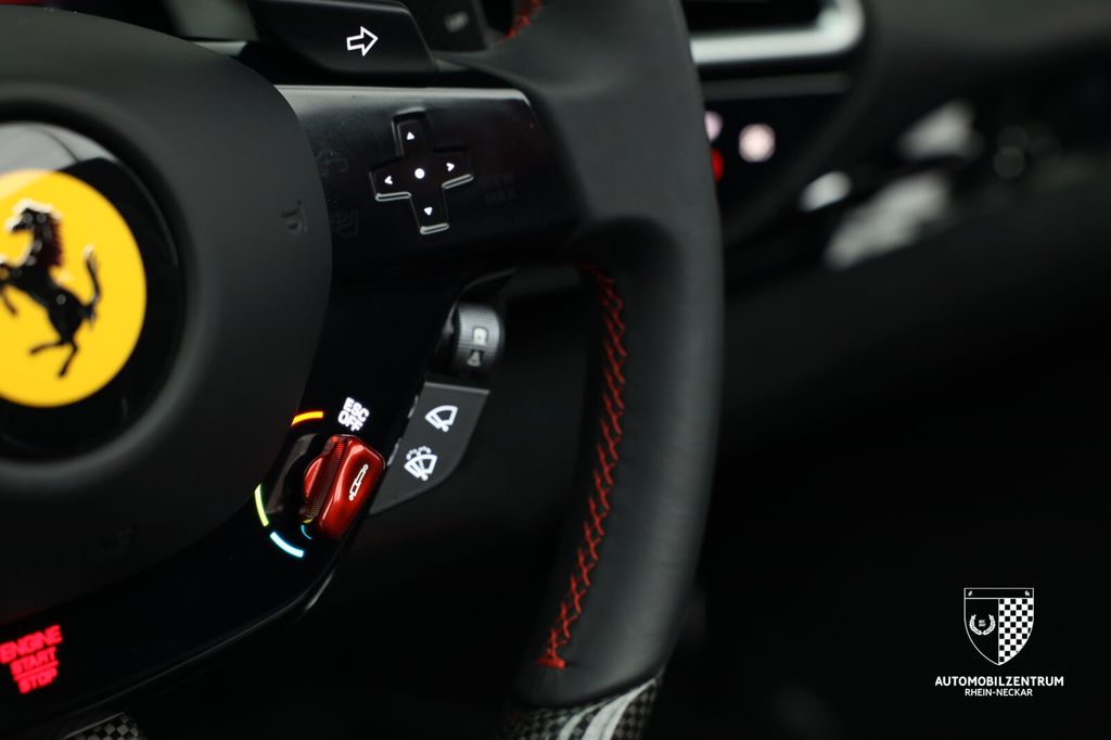 Ferrari 296 GTS 2024