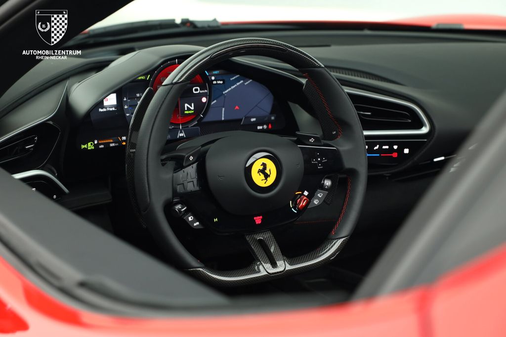 Ferrari 296 GTS 2024