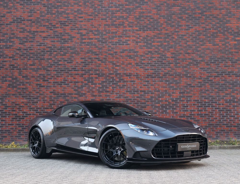 Aston Martin Vanquish 2024