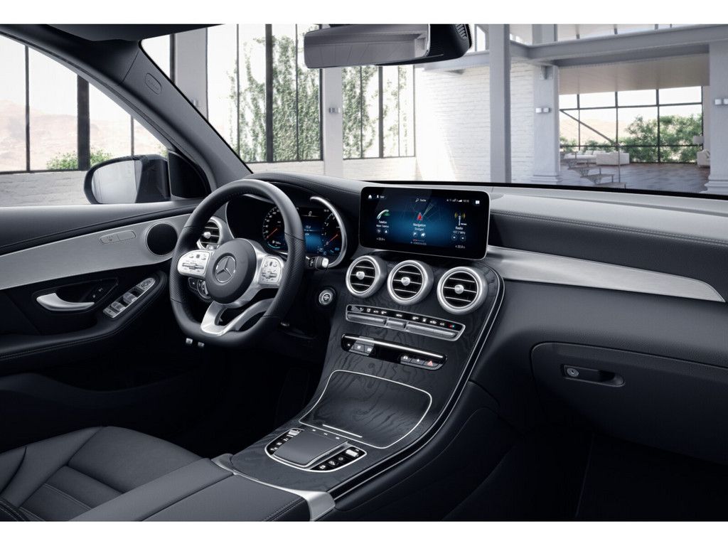 Mercedes-Benz GLC 300 2022