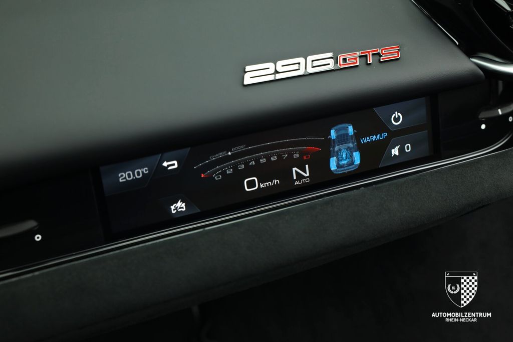 Ferrari 296 GTS 2024