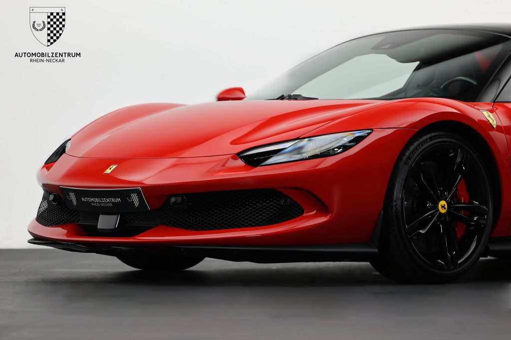 Ferrari 296 GTS 2024