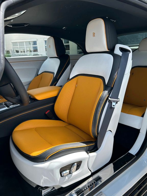 Rolls-Royce Spectre 2025